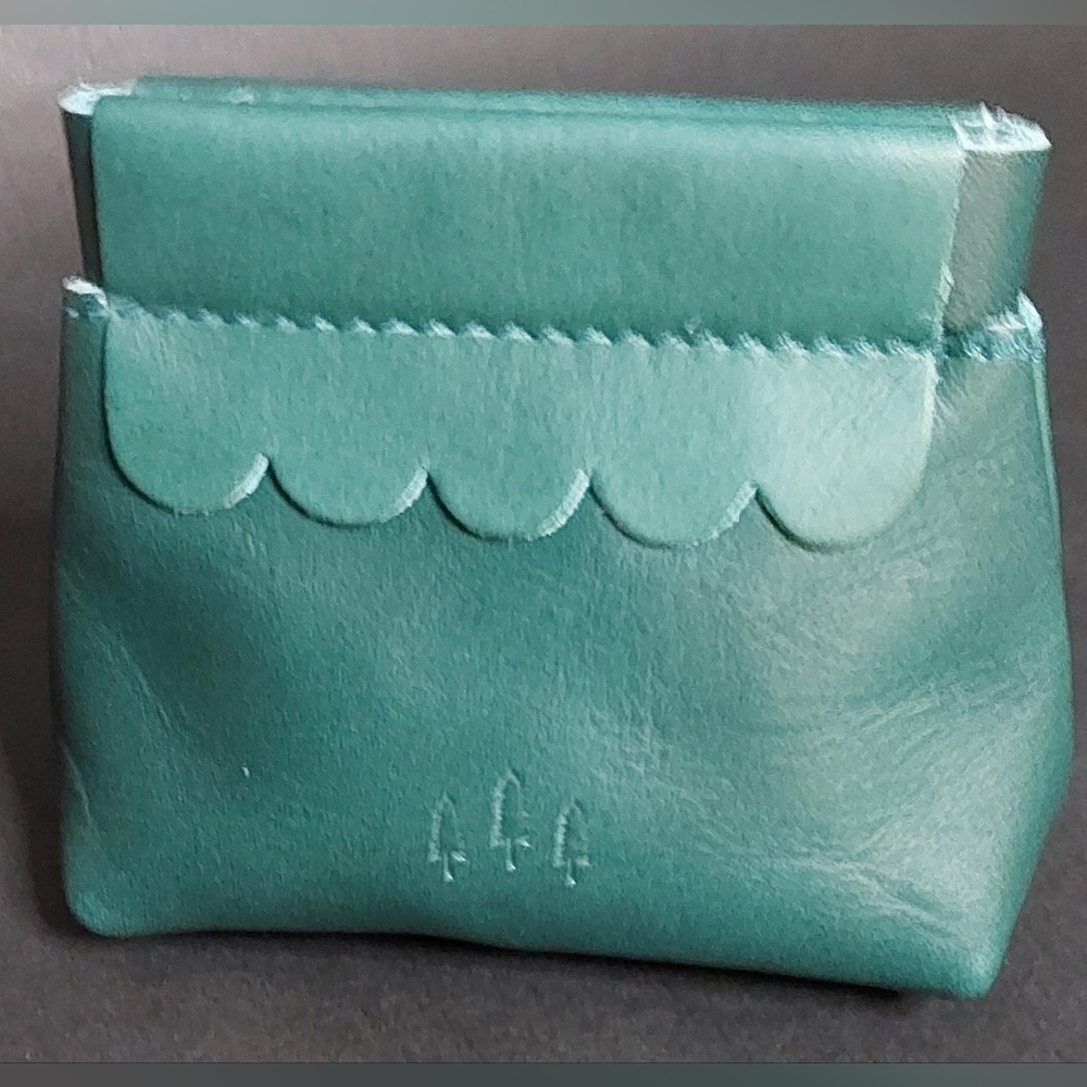 Caribbean Penny Pouch Portland Leather (PLG) unused